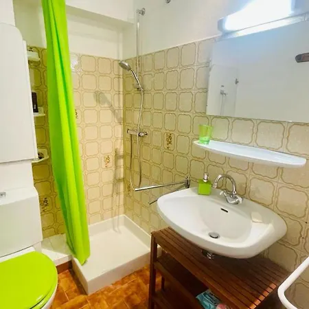 Cosy 4 Pers. Proche Centre, Balcon, Parking Prive, 700m Pistes Ski, Navette Gratuite - Fr-1-467-118
