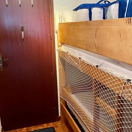 Cosy 4 Pers. Proche Centre, Balcon, Parking Prive, 700m Pistes Ski, Navette Gratuite - Fr-1-467-118 Apartment *